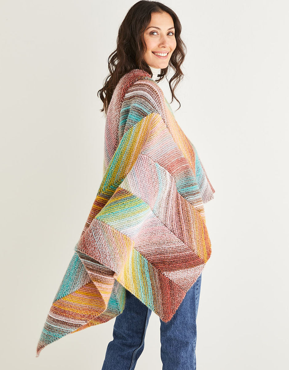 Knitted Bias Blanket in Sirdar Jewelspun | Sirdar