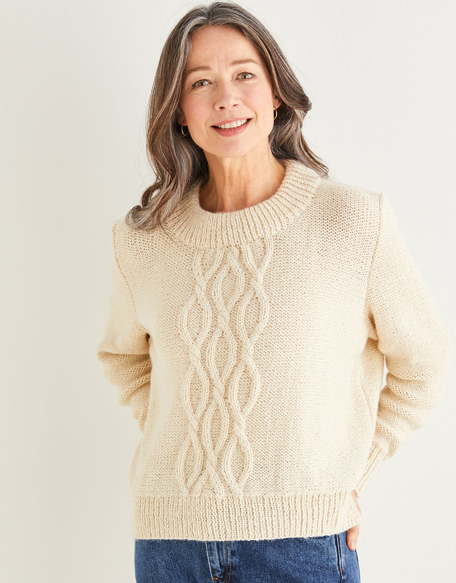 WOMEN'S CABLE CREW NECK SWEATER