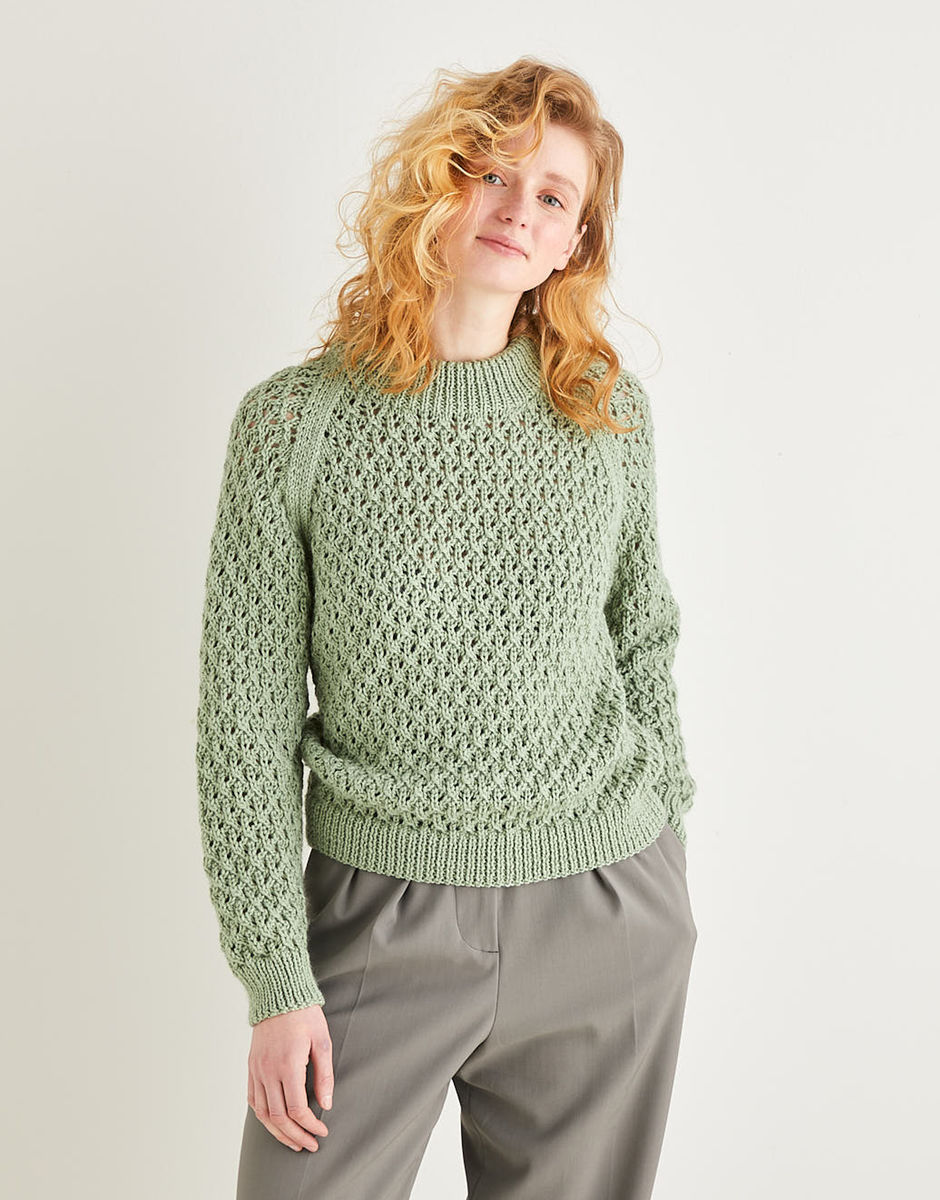 Trellis Patterned Sweater in Country Classic Worsted | Sirdar