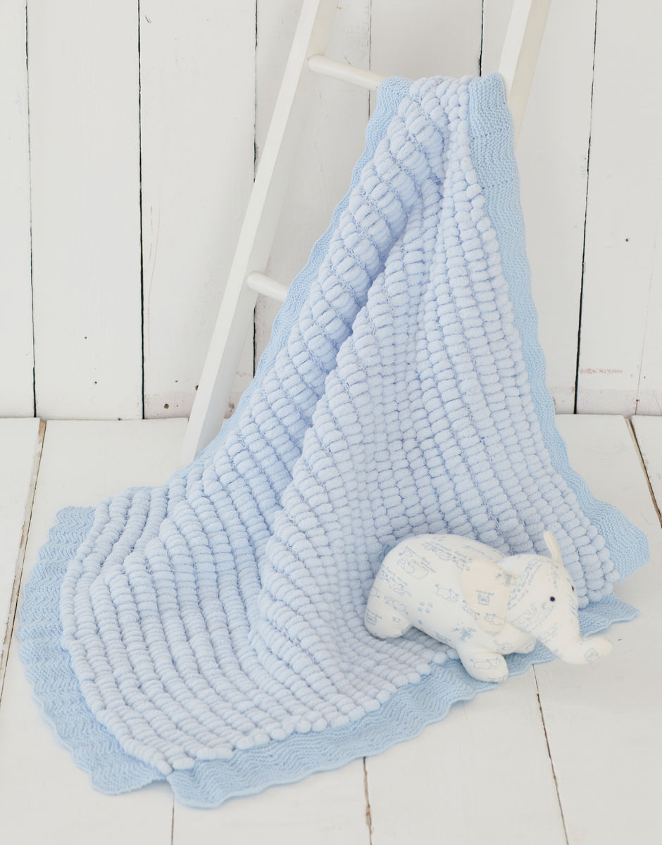 Blankets in Snuggly Sweetie & Snuggly DK | Sirdar