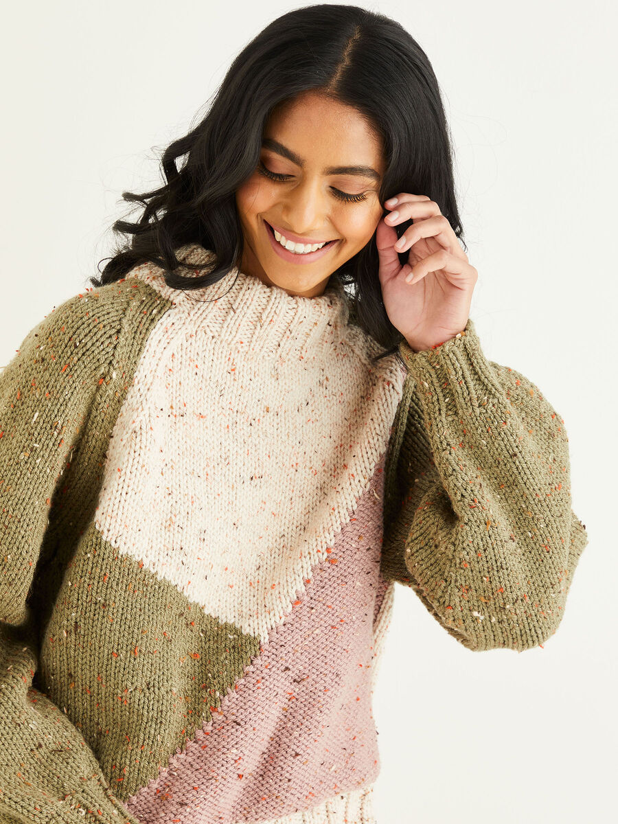 Intarsia Colour Block Sweater in Hayfield Bonus Chunky Tweed | Sirdar