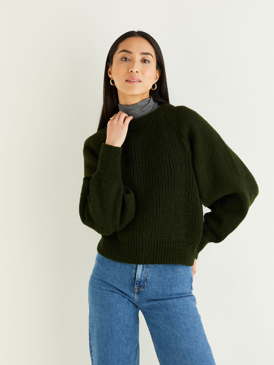 Cropped balloon shop sleeve sweater