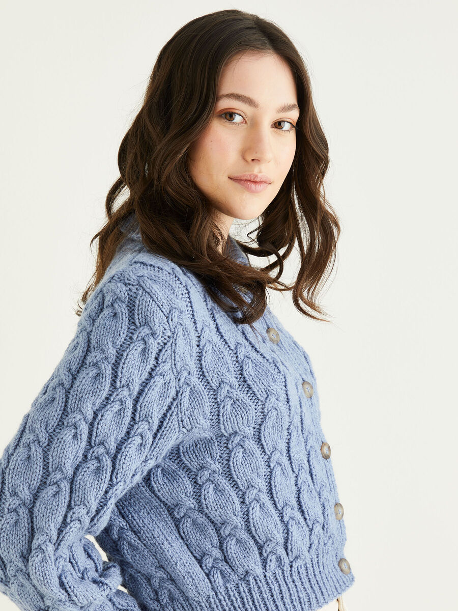 Cropped Cable Cardigan in Hayfield Bonus Aran With Wool | Sirdar