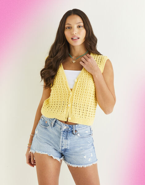 Anthem Button Vest in Sirdar Stories DK