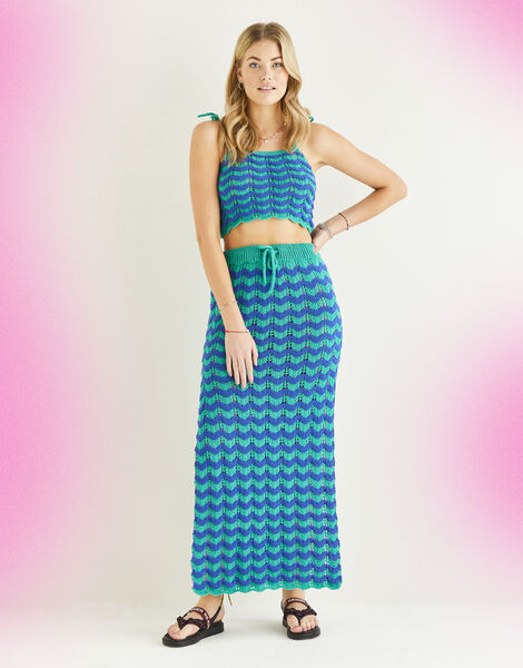 Mic Drop Maxi & Crop Top in Sirdar Stories DK