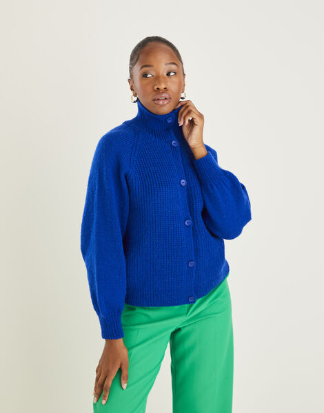 Button Neck Sweater In Hayfield Bonus DK