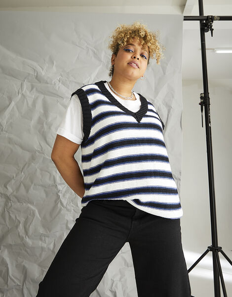 Dont Walk Striped Tank In Sirdar Stories DK