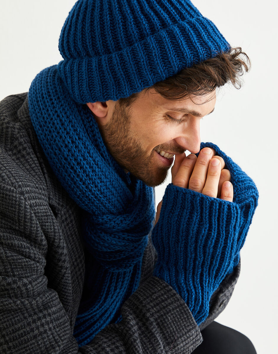 yarn for men's scarf