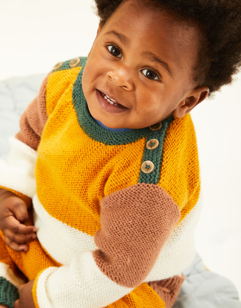 Baby Colour Block Top & Trousers In Snuggly DK | Sirdar Knit