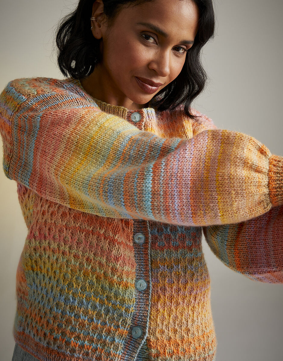 Twilight Trellis Cardigan Knitting Pattern | Jewelspun Aran | Sirdar