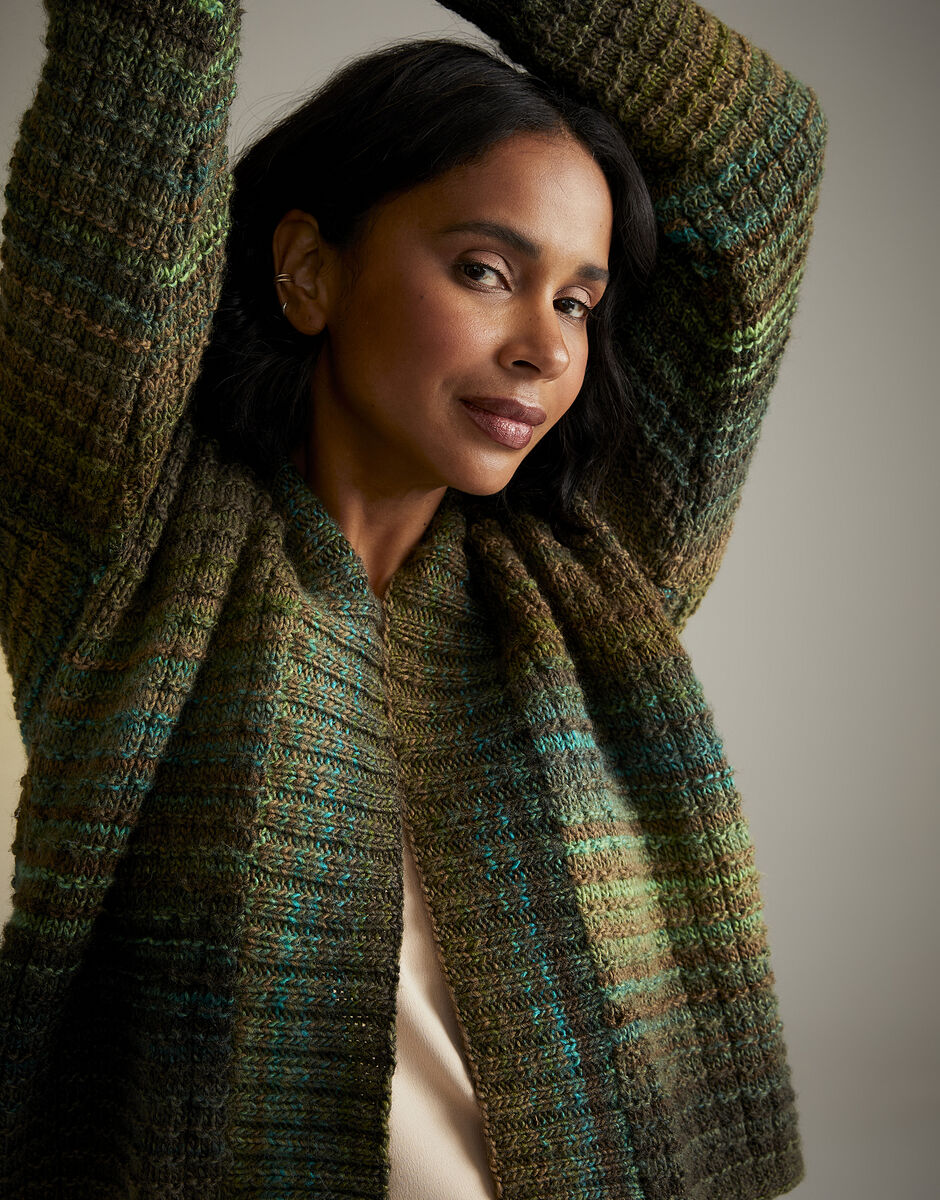 Long aran cardigan outlet knitting pattern